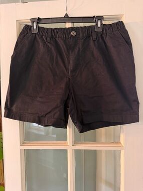 chubbies Black Flat-Front Everyday Shorts